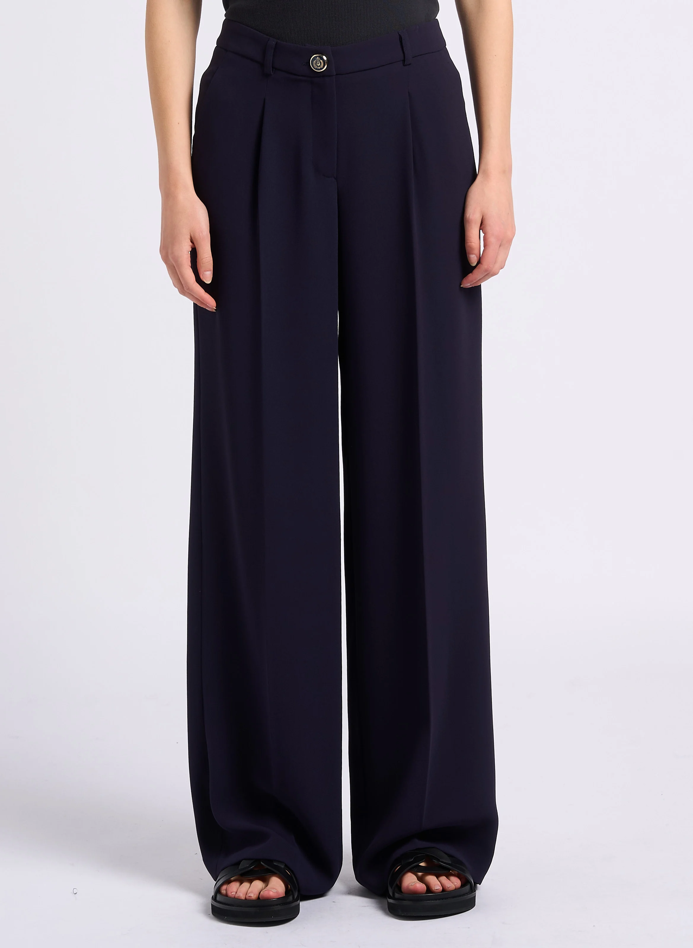 PLEYEL - Pantalon large en crêpe fluide | Bleu