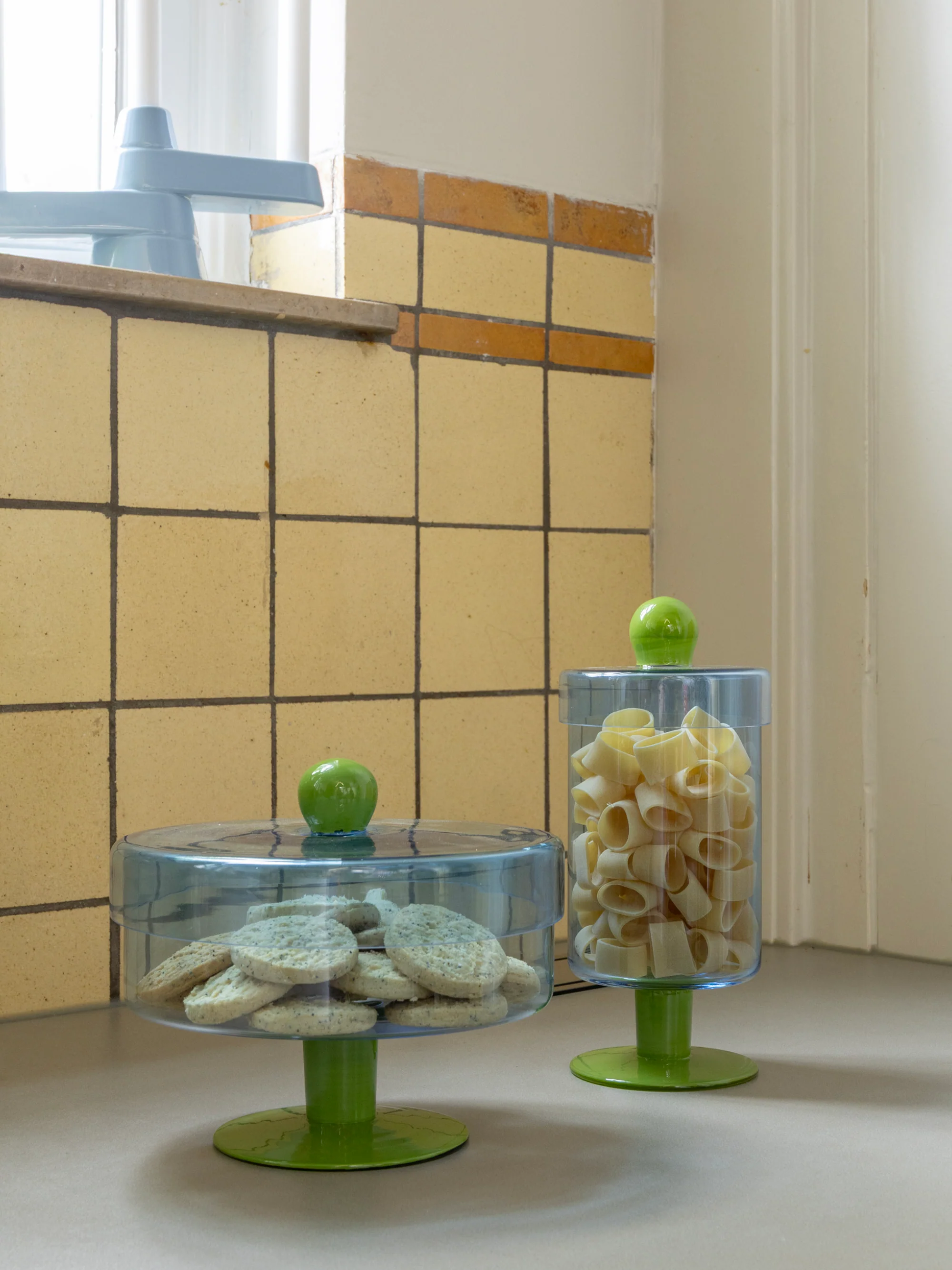 Handgemaakte hoge glazen opbergpot Duo