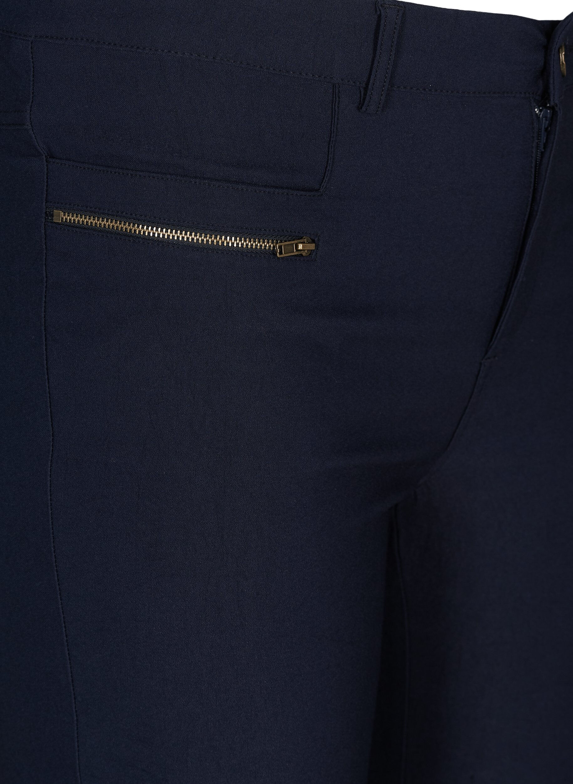 Tætsiddende knickers i viskosemix