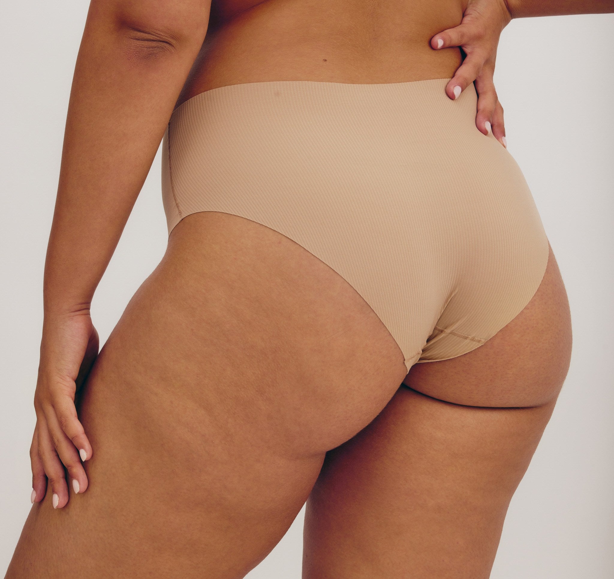 RECYCLED NYLON<br>Naked Rib Hipster
