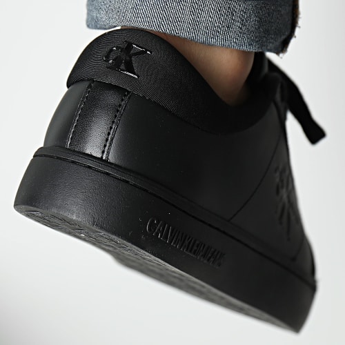 Baskets Classic Cupsole Low 0864 Triple Black