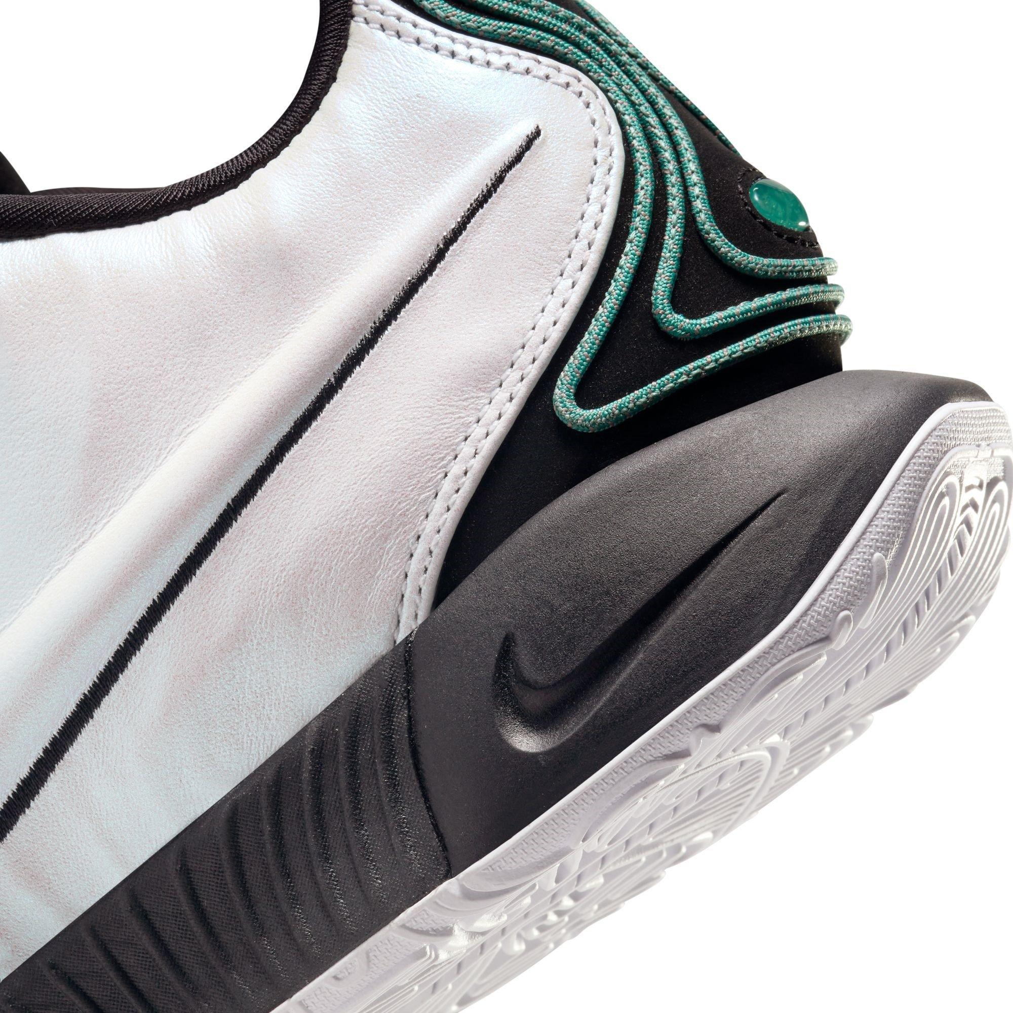 Nike LEBRON XXI