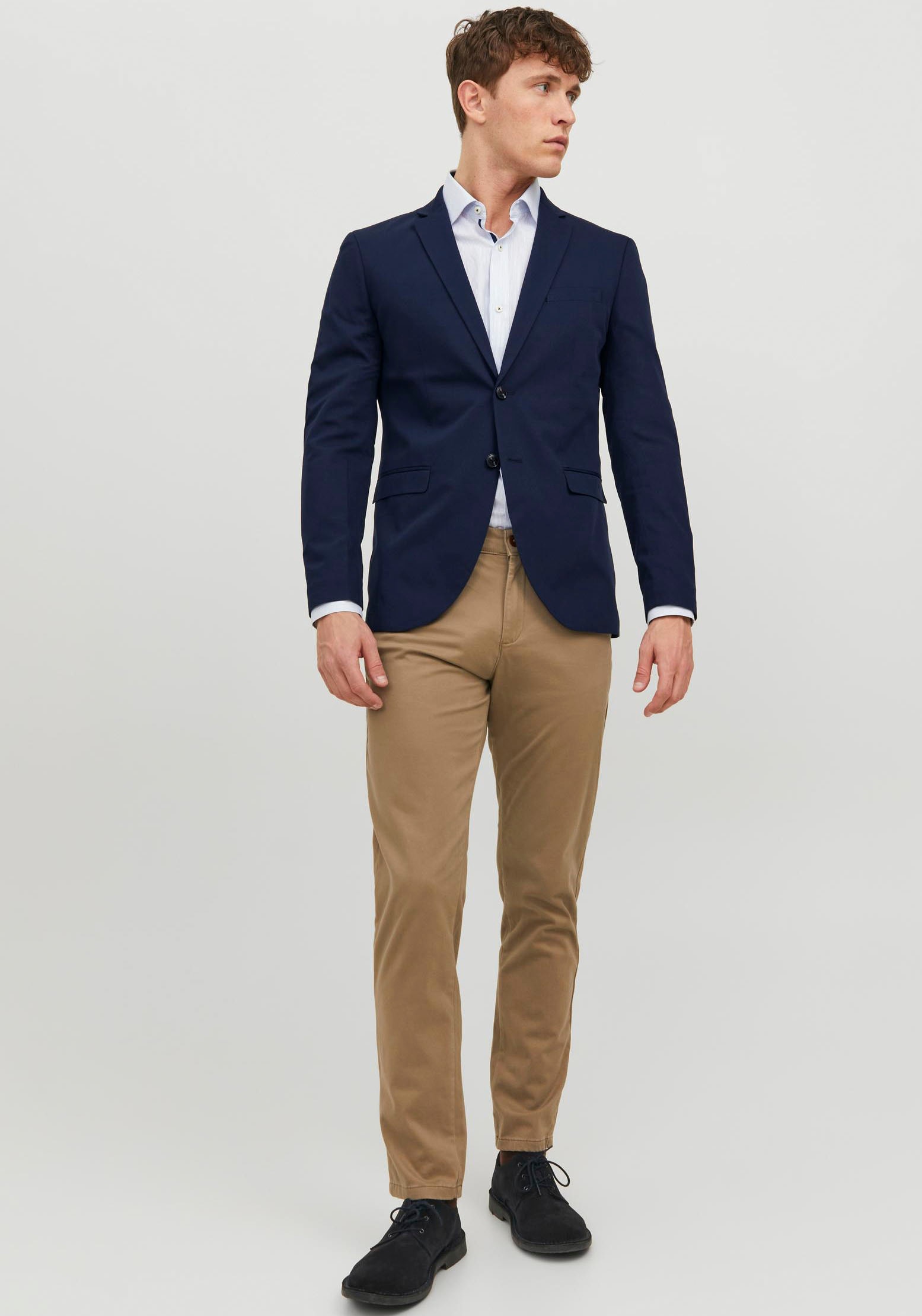 Jack & Jones Sakko »JPRFRANCO  Blazer mit 2-Knopf-Form und extra schmalem Schnitt«, unifarben, modisch, slim fit, Kunstfaser