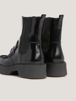 Botas Mocassim TH Monogram em Couro