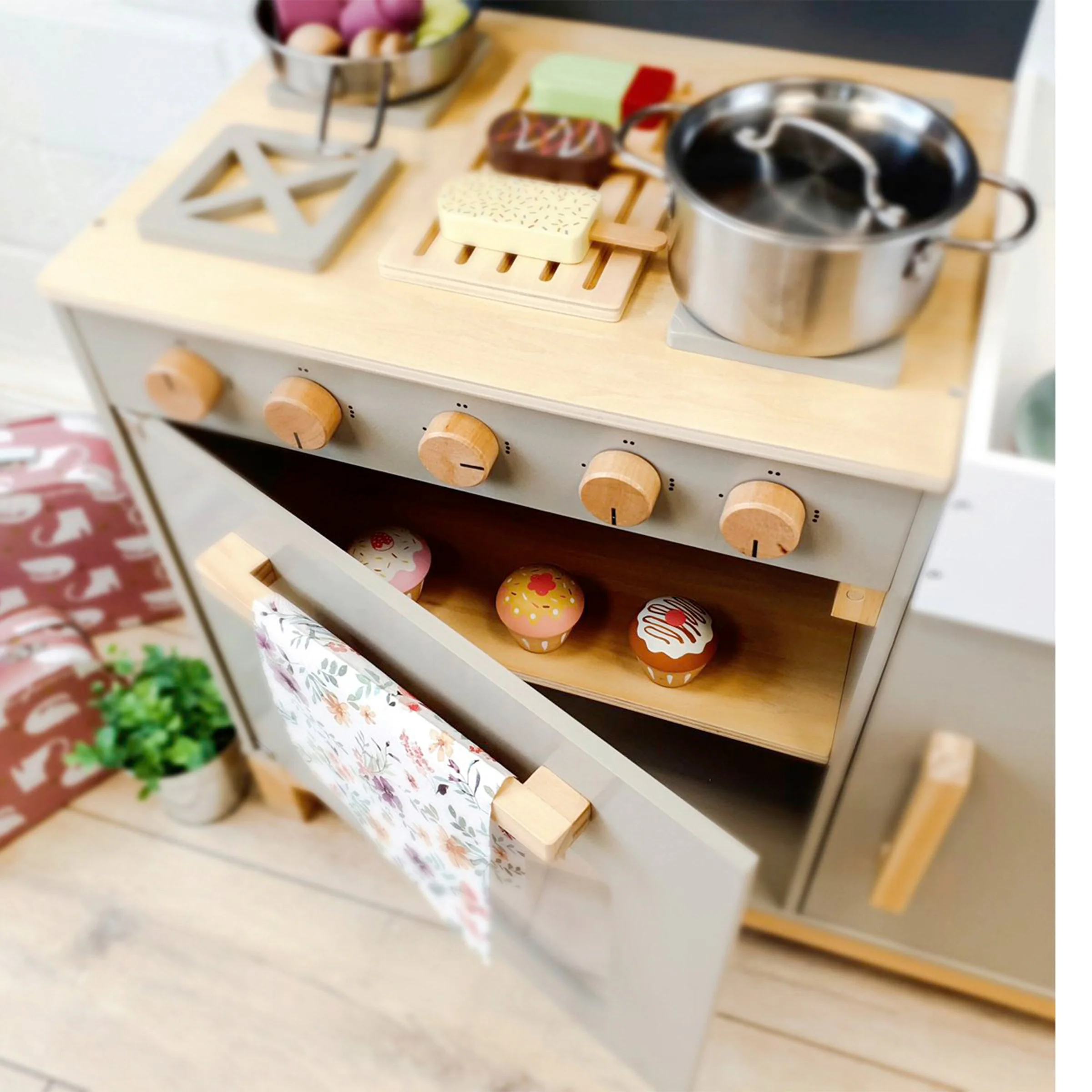 MUSTERKIND Kinderküche Linum warmgrau/natur