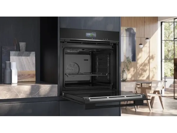 Siemens iQ700 HS736G3B1 Indbygningsovn med dampfunktion og Home Connect