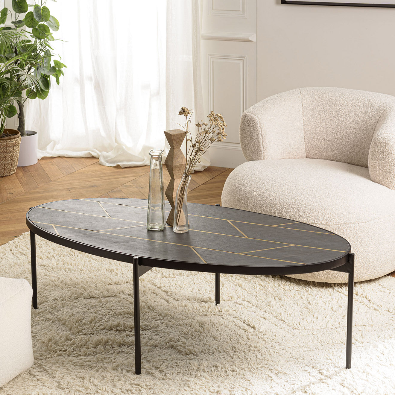Macabane Table basse ovale effet pierre motifs Basile noir/doré - 131x65x40 cm