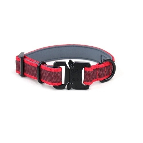 Coleira ajustável APEX DOG GEAR com fecho de metal vermelho para cães