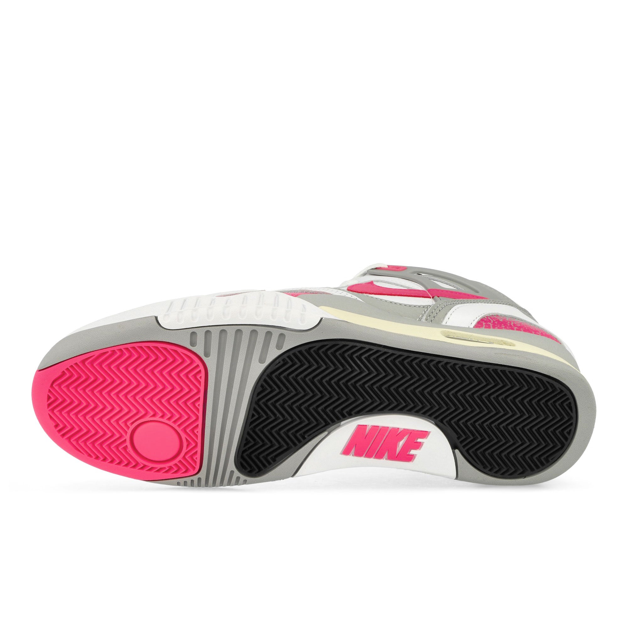 Nike<br>Air Tech Challenge II QS