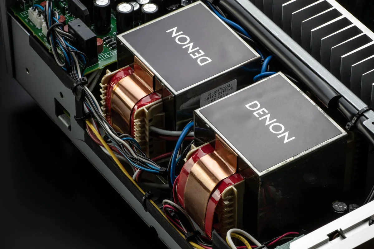 Denon PMA-1700NE Silver Amplis hi-fi stéréo