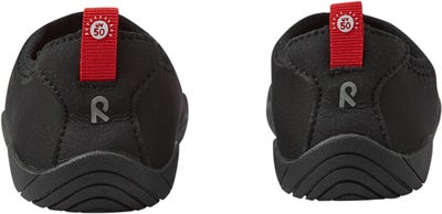 Reima Lean Badesko, Black