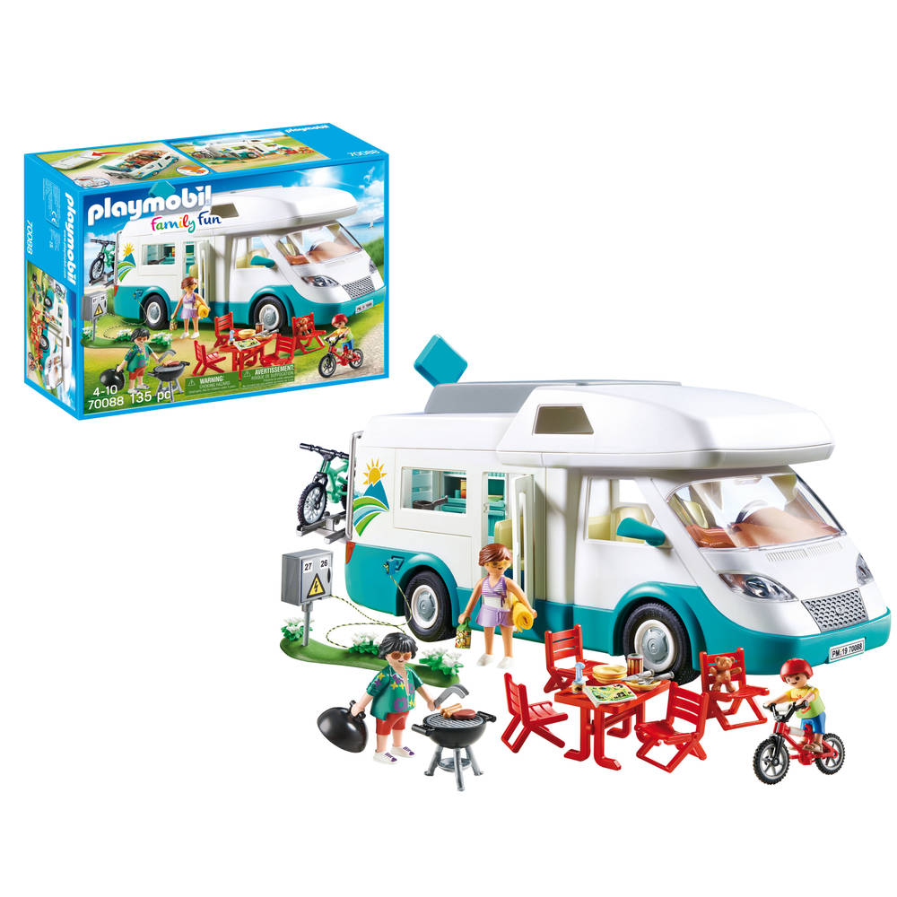PLAYMOBIL Family Fun camper met familie 70088