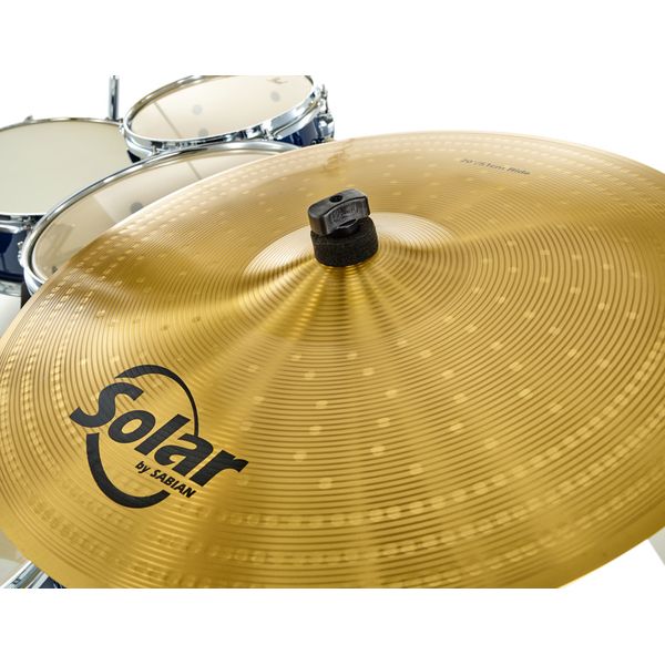 Pearl Roadshow 18