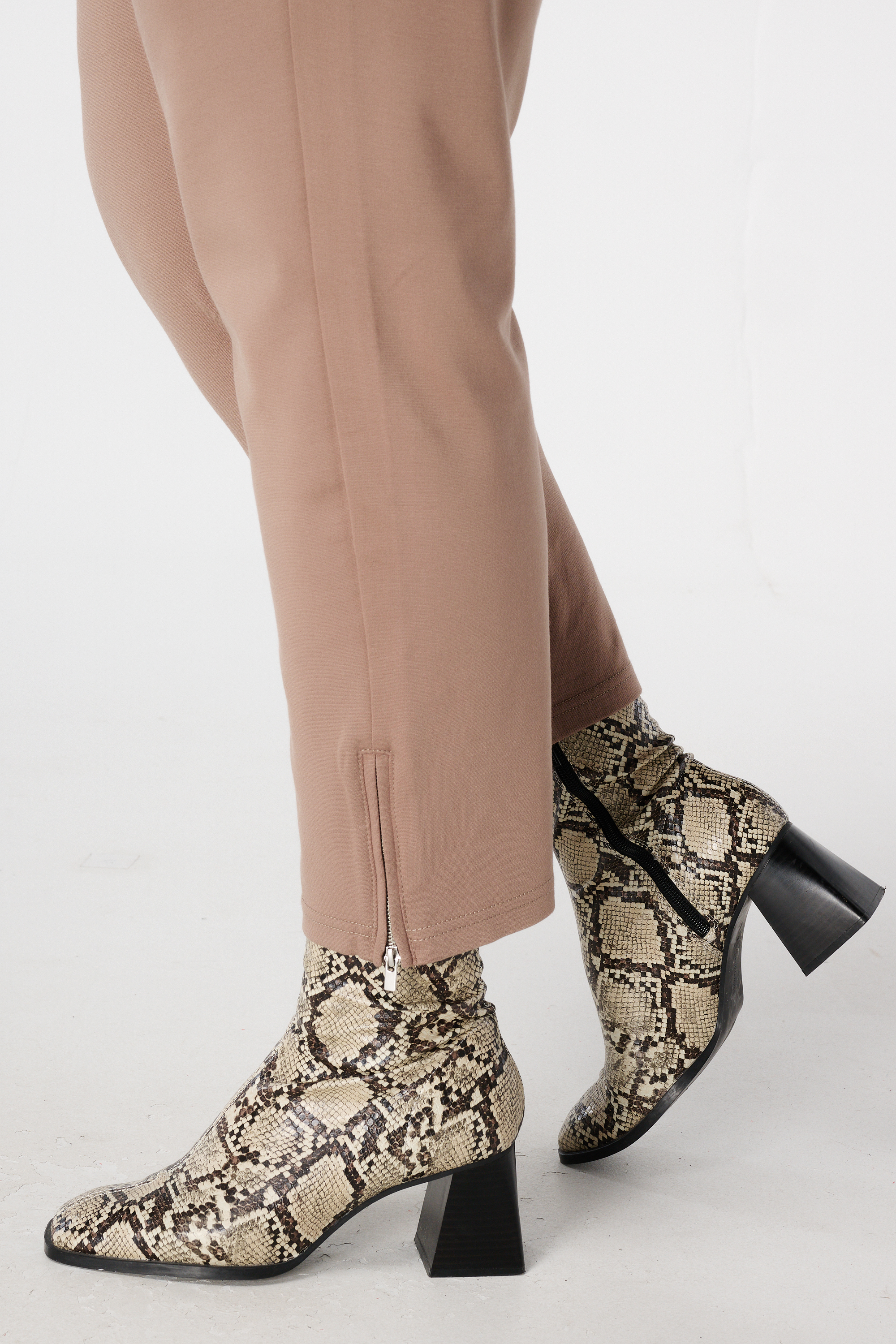 Broek met elastische tailleband Donker zand