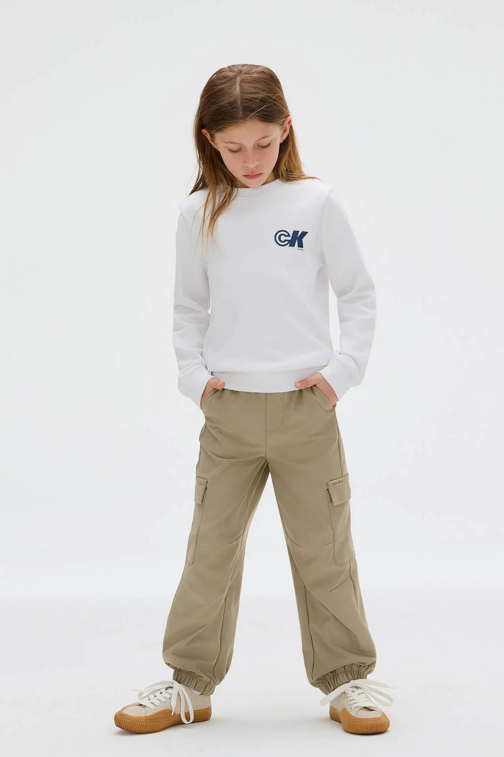 Calvin Klein sweater wit
