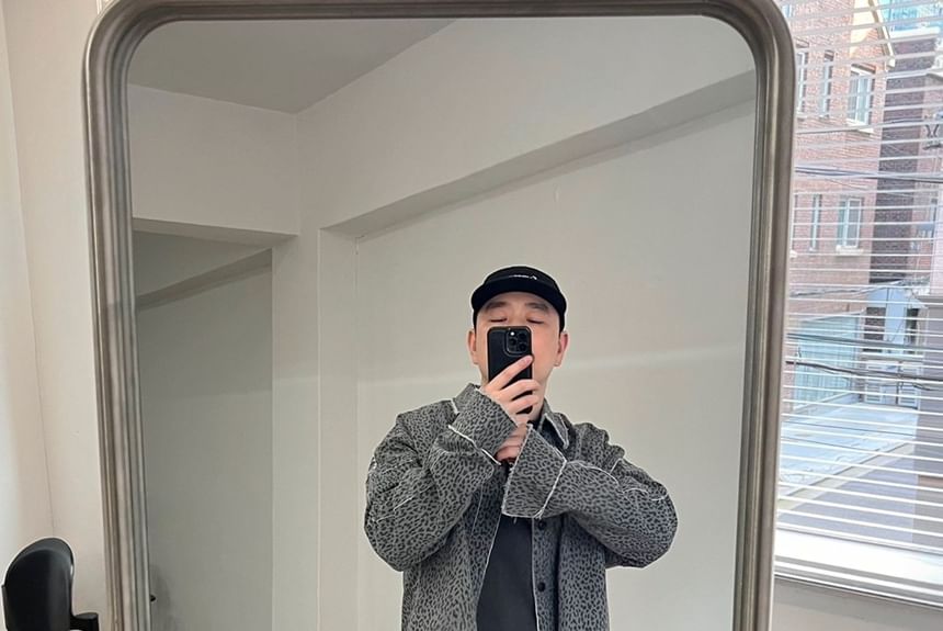 SeoulPop - Unisex luipaardprint cropped jack met knopen