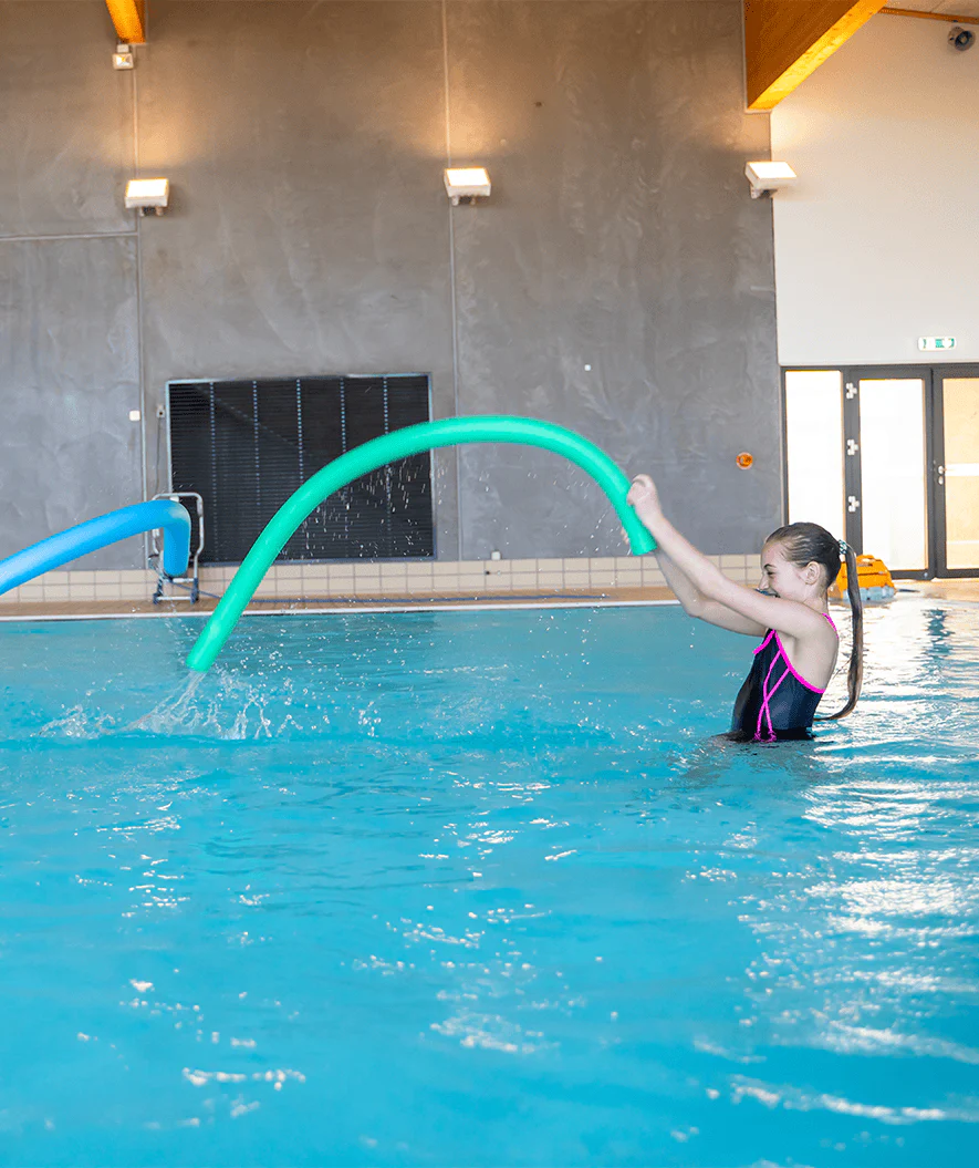 Watery pool noodle - Loch - Grøn