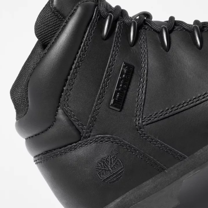 Bota de caminhada Euro Sprint para crianças na cor preta.