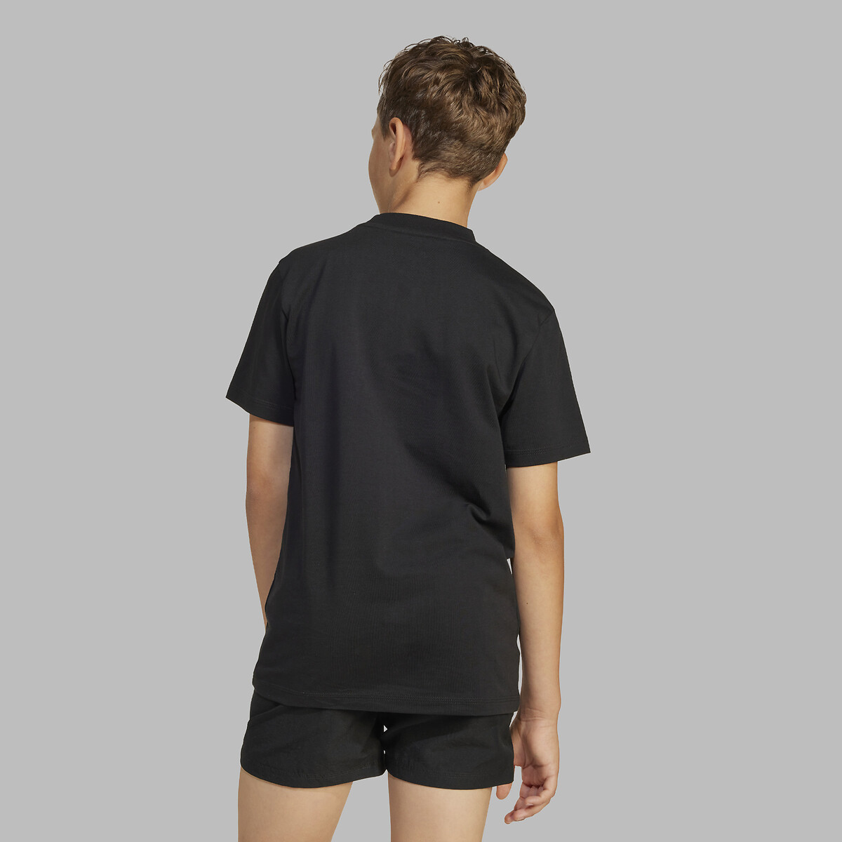 ROUPAS ESPORTIVAS ADIDAS<br>Camiseta de manga curta