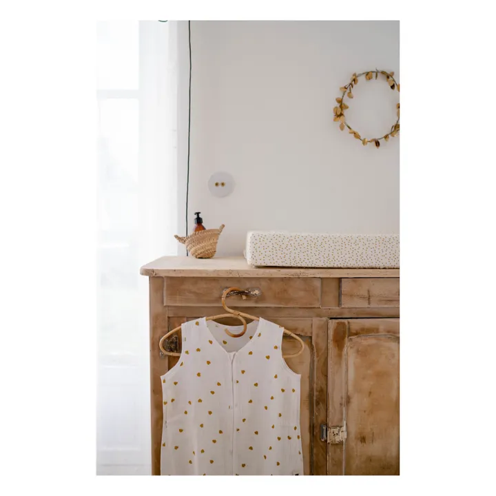 Rose in April Housse de matelas à langer Fanny Mini-cœurs | Jaune moutarde