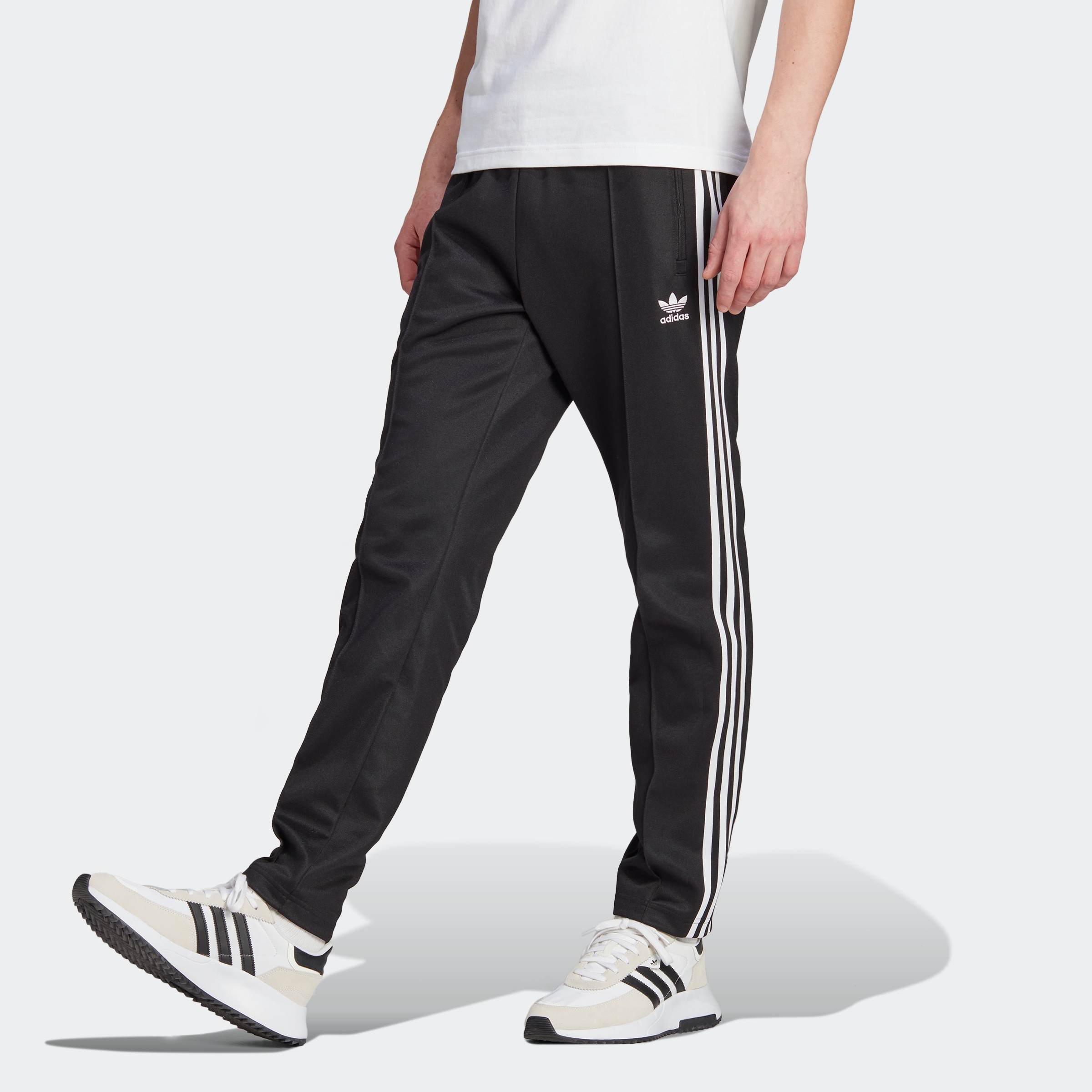 adidas Originals Trainingshose »CLASSIC TP«