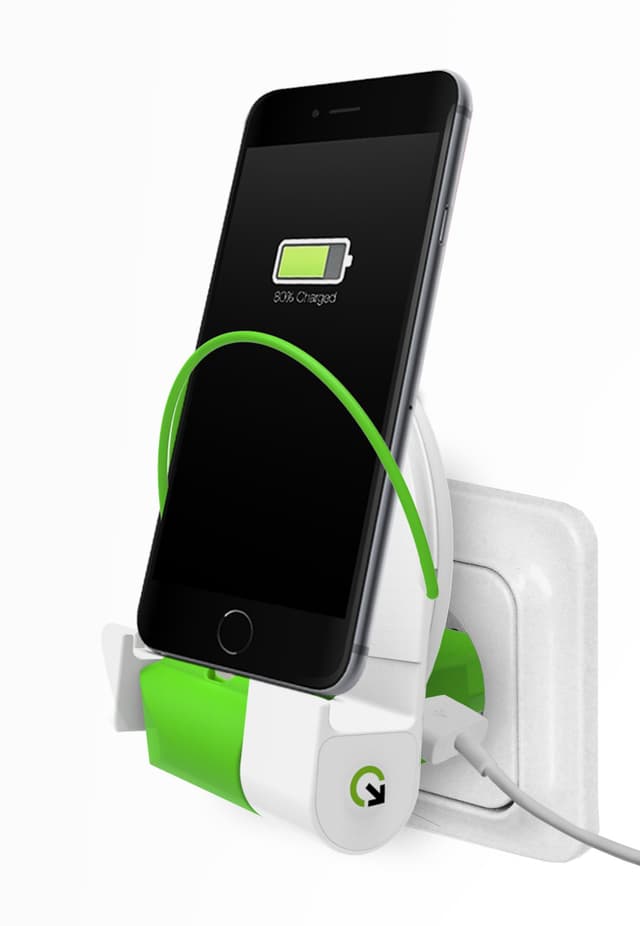 Q2Power Dock and charge powerbank EU lightning
