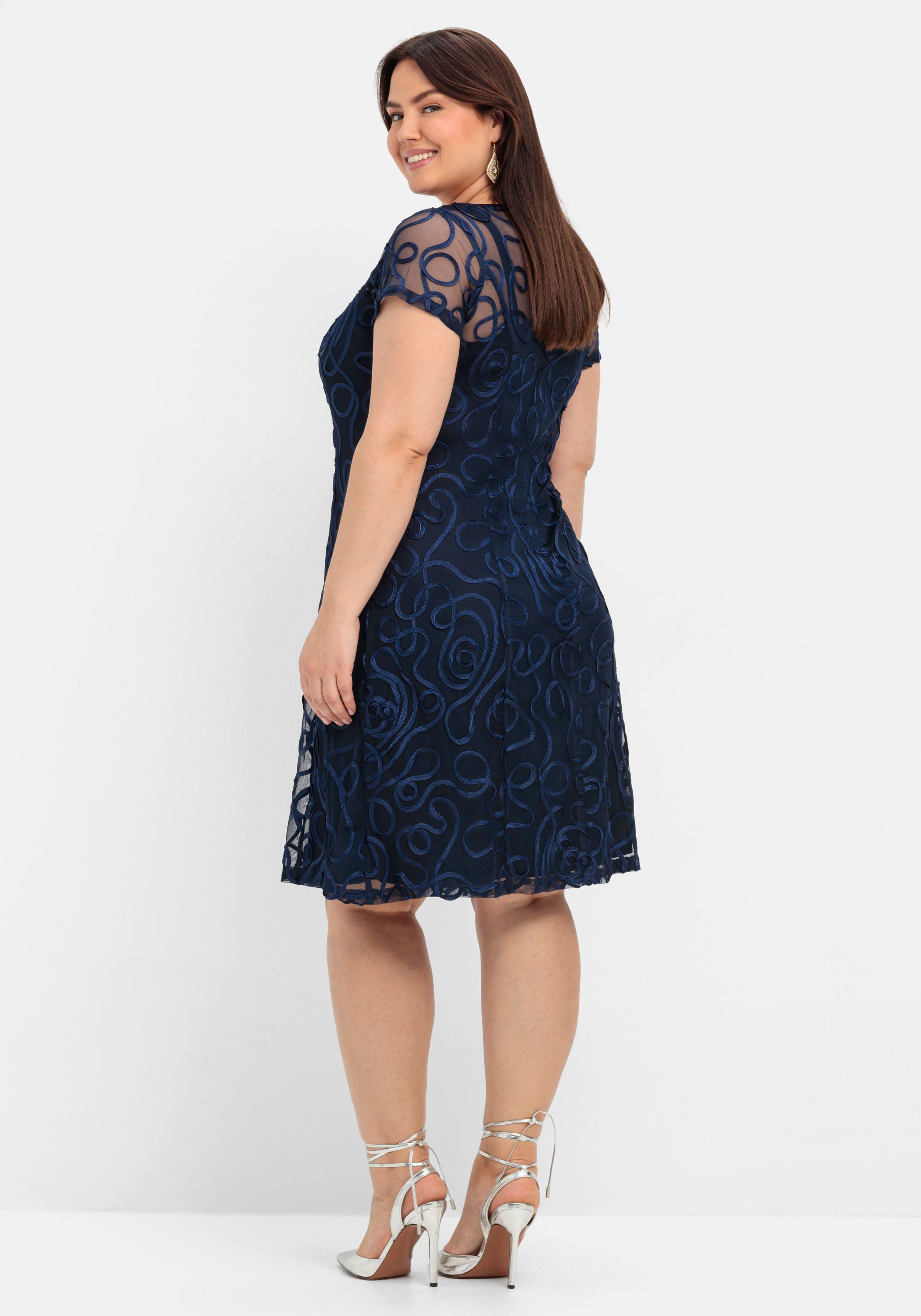 Cocktailkleid mit Zierborten
