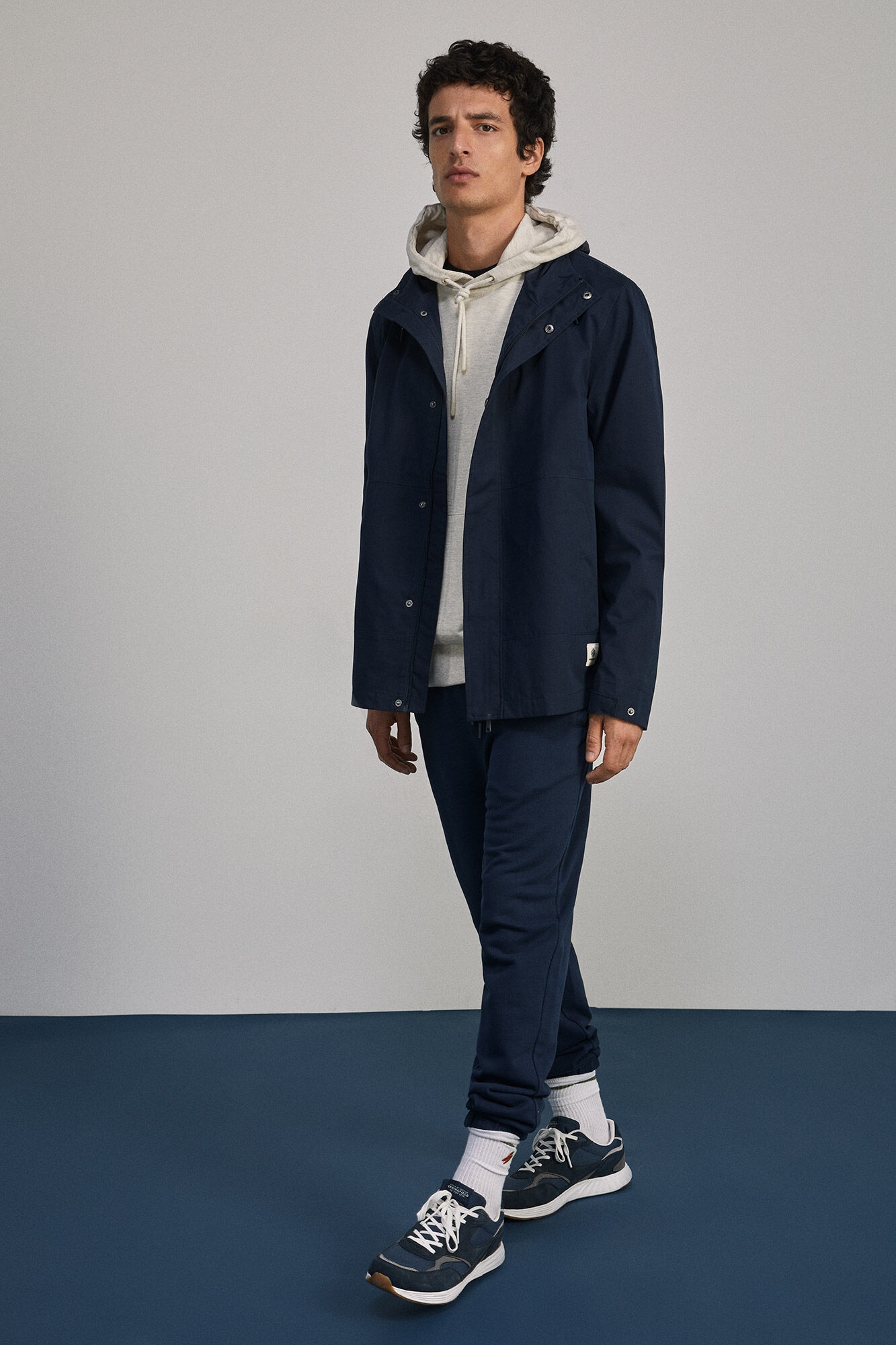 Parka com capuz - azul marinho