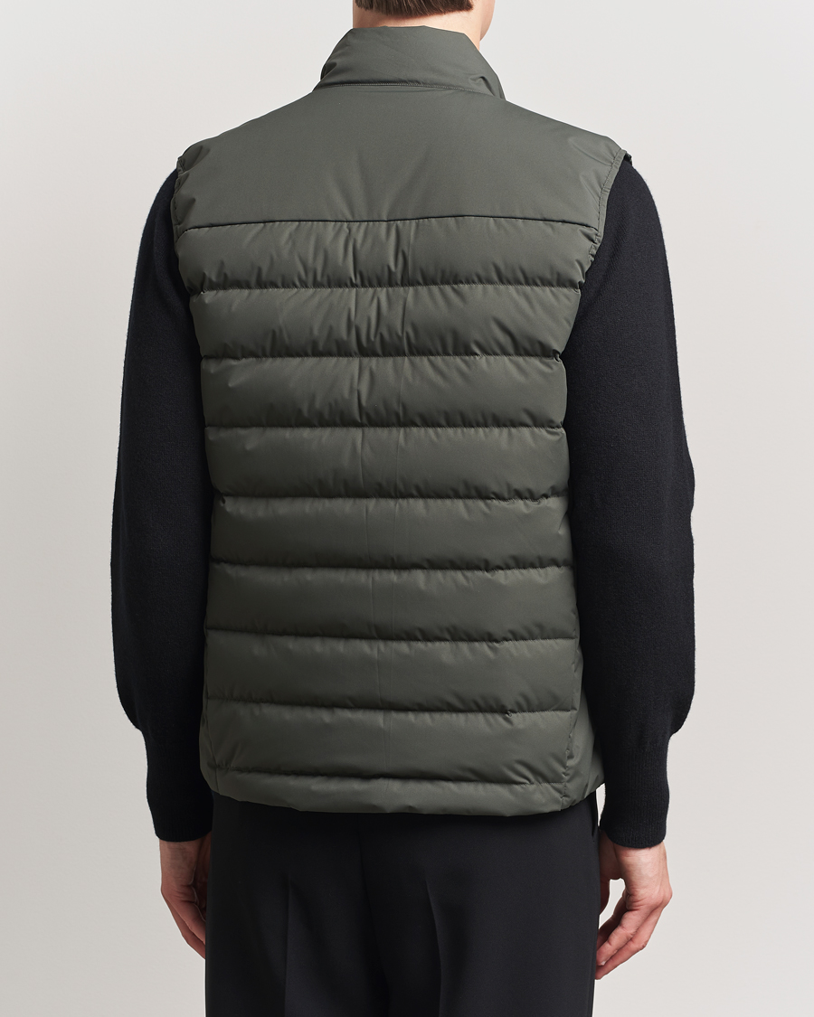 Scandinavian Edition Ratio II Lightweight Padded Vest Dark Olive