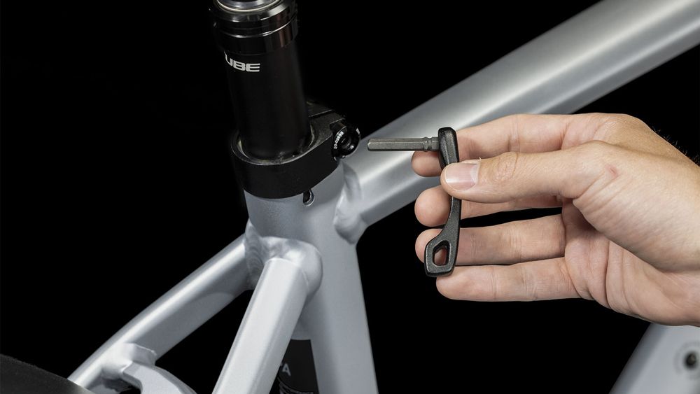 Cube Nuride Hybrid EXC 625 Allroad polarsilver´n´black kaufen | Bike-Discount