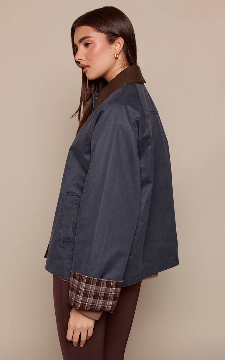 Bleu Marine Veste Longue Style Barn À Col Contrasté