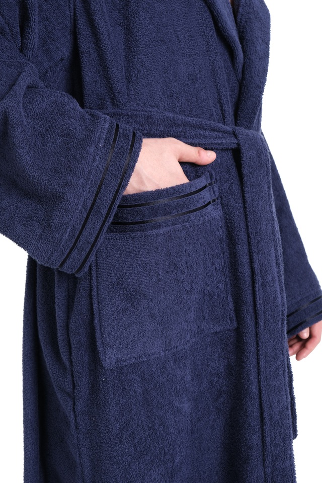 Bruno Banani Herrenbademantel »Clement, ideal für Sauna & Spa, Hotelbademantel, Morgenmantel«, 1 Stk. 100% Baumwolle, einfarbig, glänzende Streifen-Bordüre, Taschen, S-4XL
