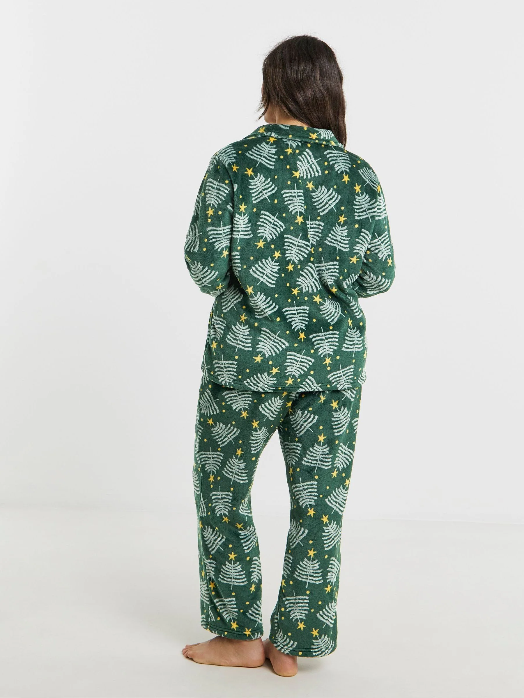 Groen - Simply Be Pretty Secrets Fleece Button Through Christmas Gingerbread Pyjama Set