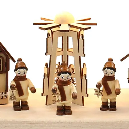 Sigro Holz Schwibbogen Pyramide/Häuser/Winterfiguren verschneit