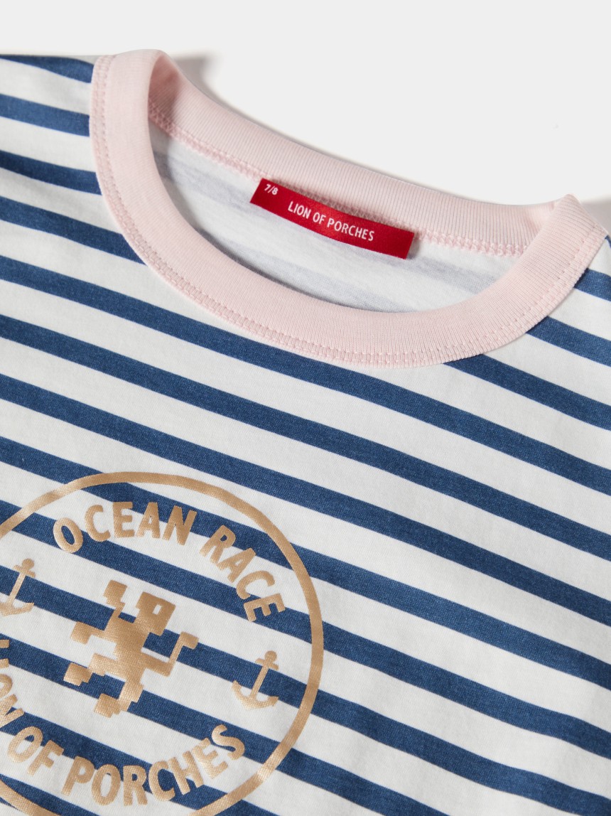 T-shirt às riscas com logotipo