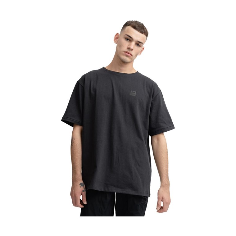Mountain Works Icon Tee Black