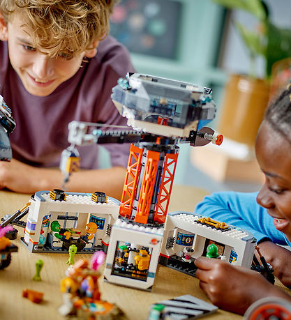 LEGO? City - Rumbase Og Raketaffyringsrampe 60434 - 1422 Dele