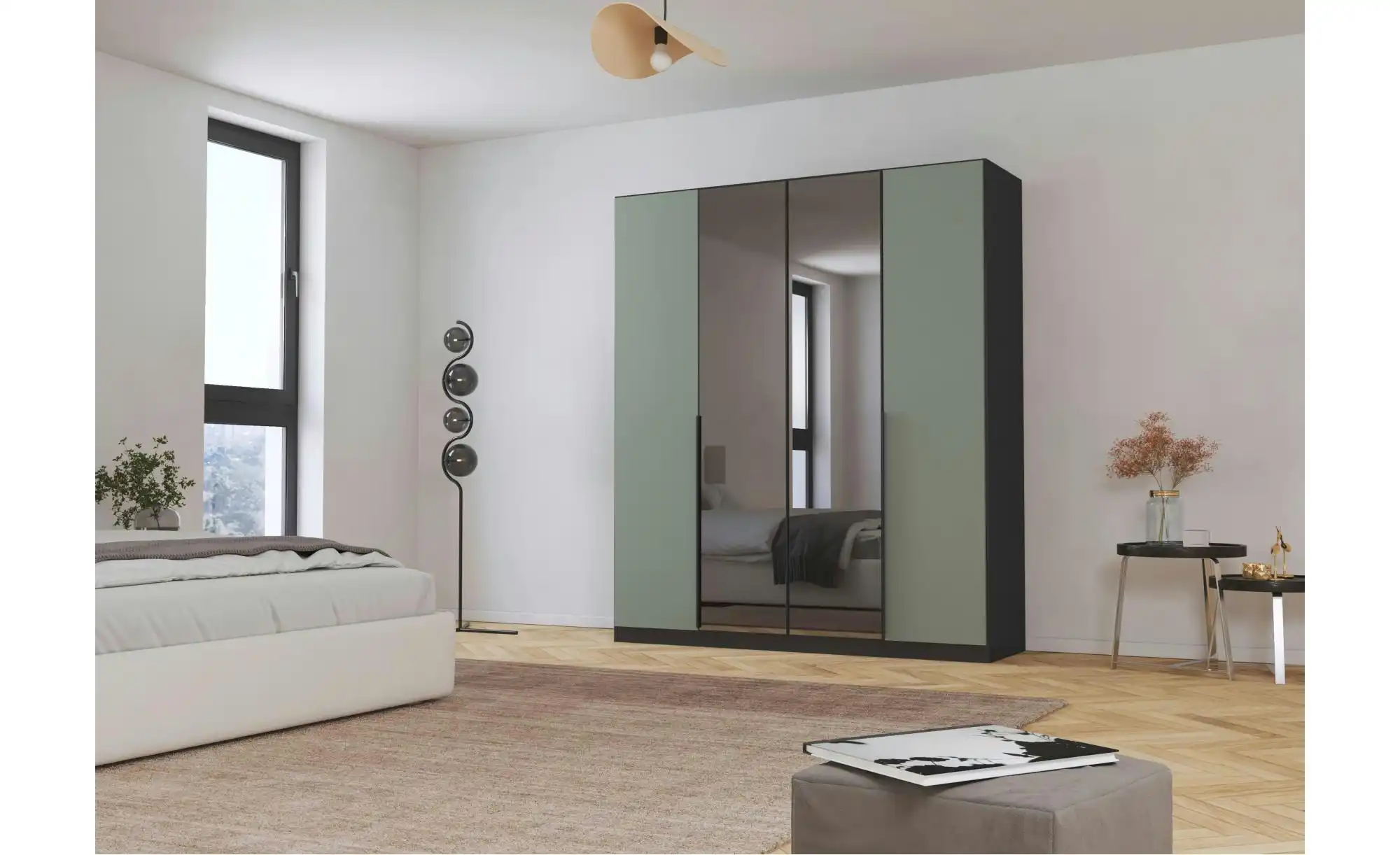 Drehtürenschrank