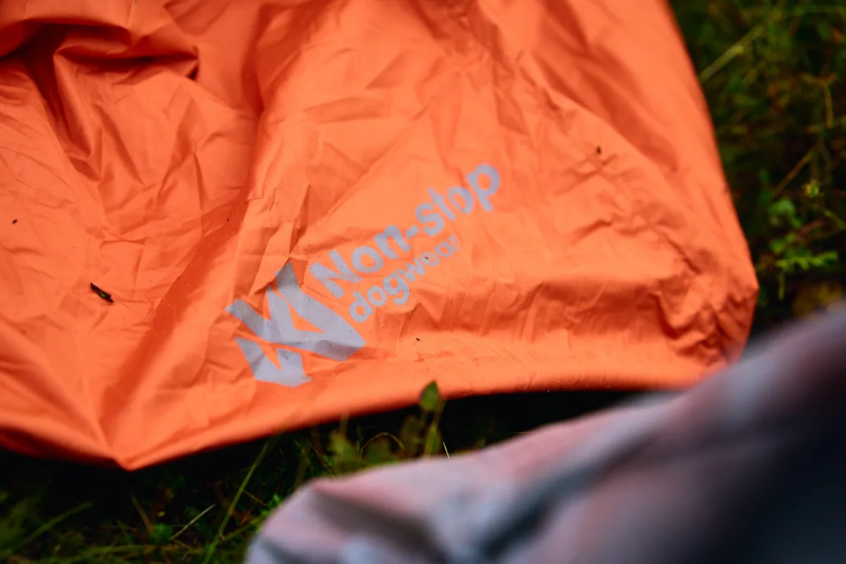 Non-stop Dogwear Bivvy Bag Orange Medium