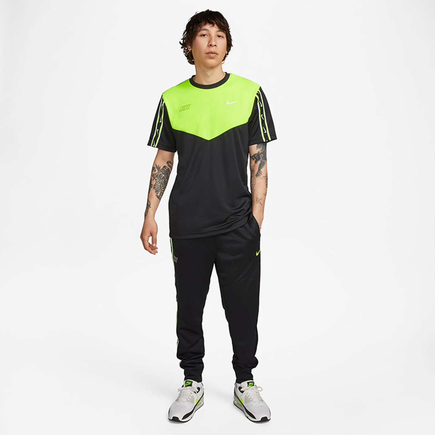 Nike Sportswear Repeat Trainingspak