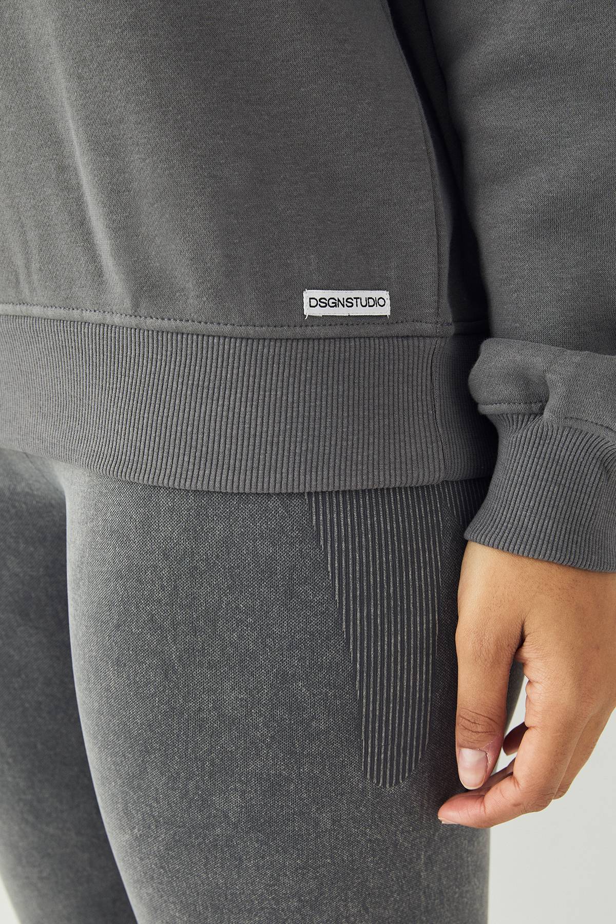 Sweat-shirt Col Rond Oversize DSGN Studio