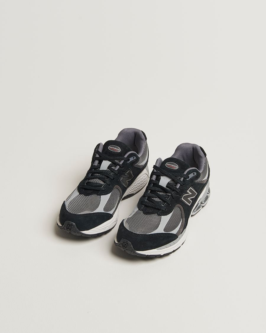 New Balance 2002R Sneakers Black