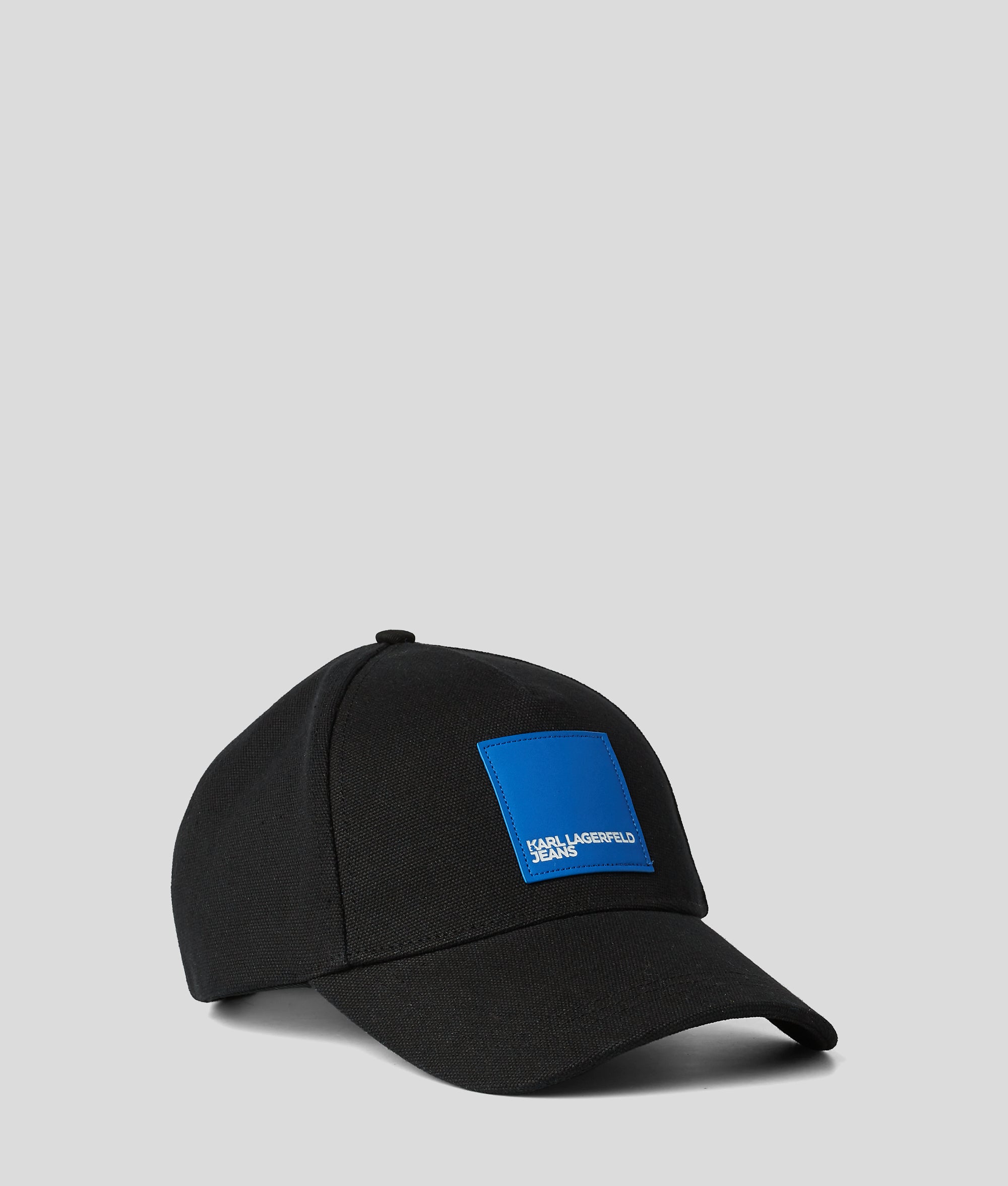 pet met logopatch