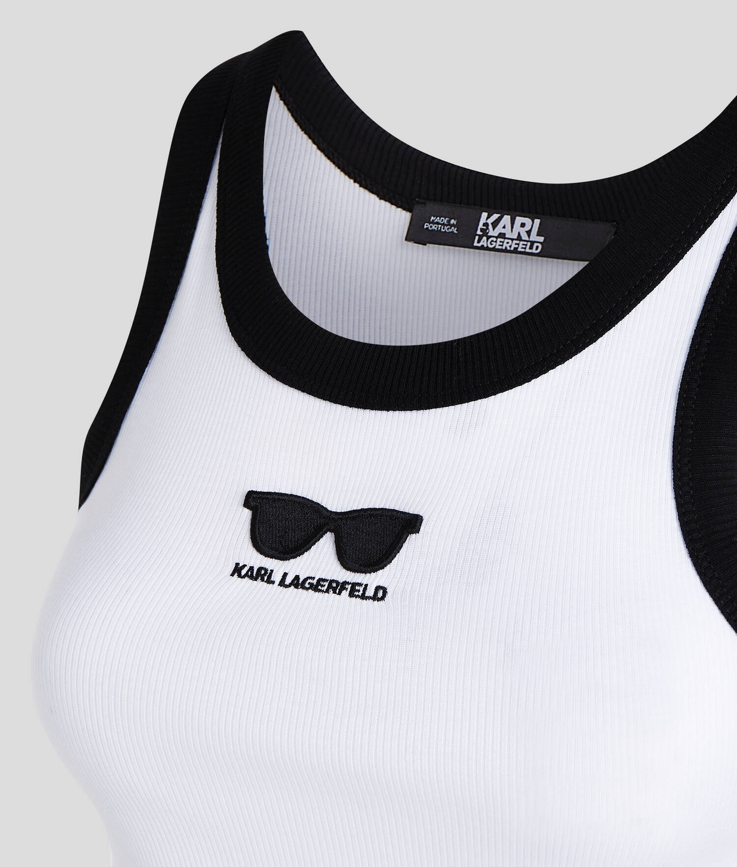 DÉBARDEUR LUNETTES DE SOLEIL