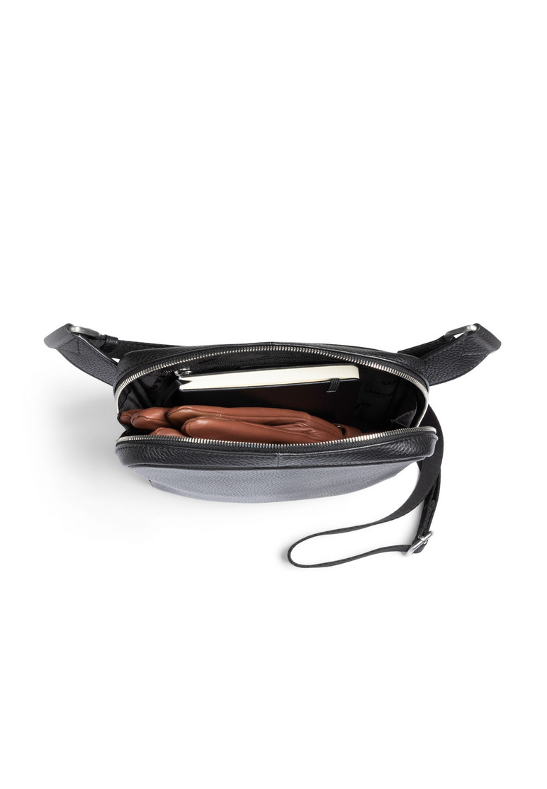 MESSENGER BAG Schwarz