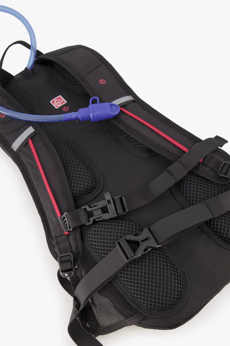 Stoke Naga 12 L Bikerucksack + 1.5 L Trinkblase