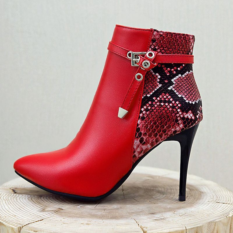 Cinnabelle - Puntige slangenprint stiletto laarzen
