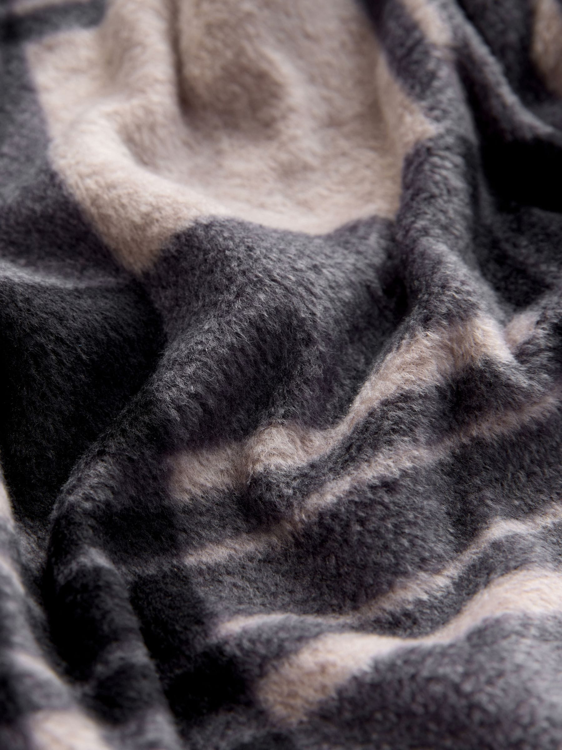Neutraal/zwart - Thermal Fleece Check Long Sleeve Cuffed Pjyamas Set