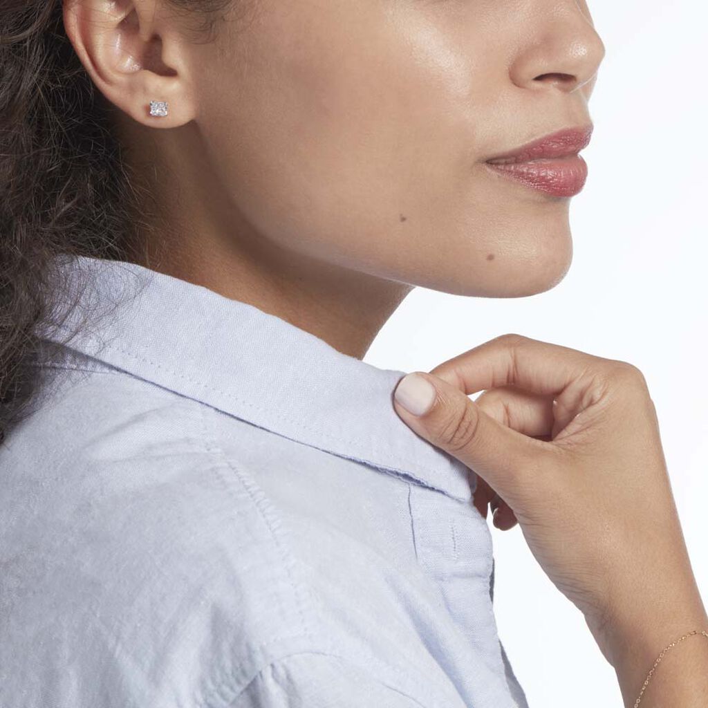 Boucles D'oreilles Puces Or Blanc Doreen Oxydes De Zirconium