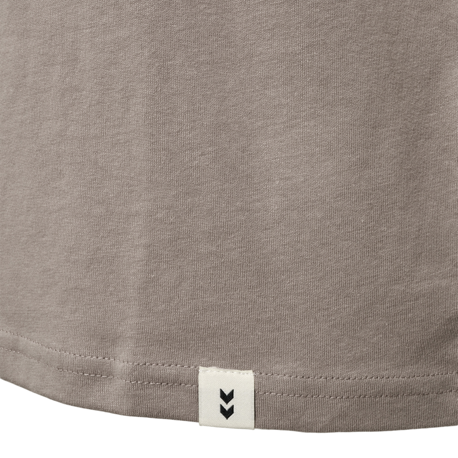 hmlLEGACY CHEVRON T-SHIRT